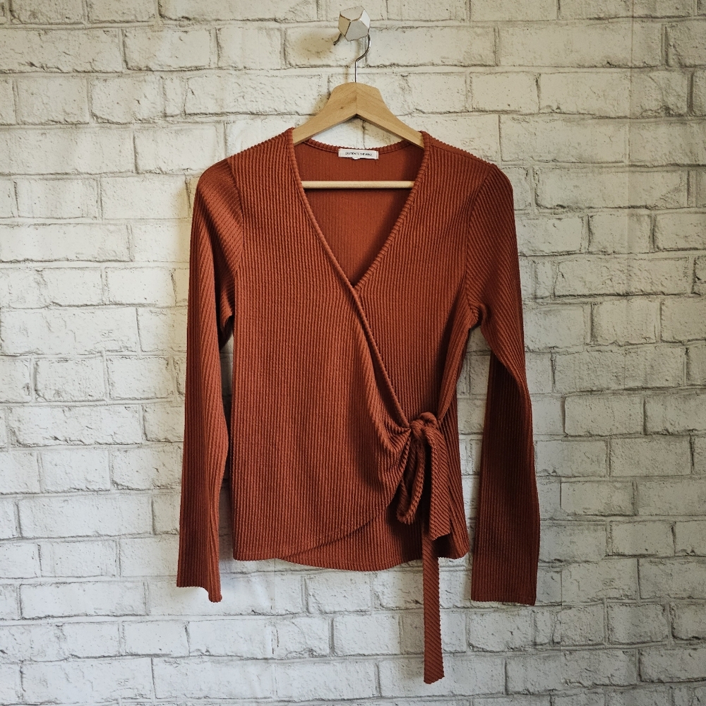 CAUTION TO THE WIND Ribbed Wrap Top